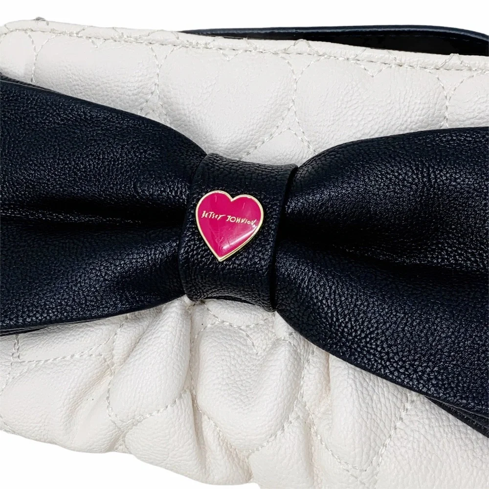 Betsey Johnson Quilted Heart Wristlet - Picture 5 of 10